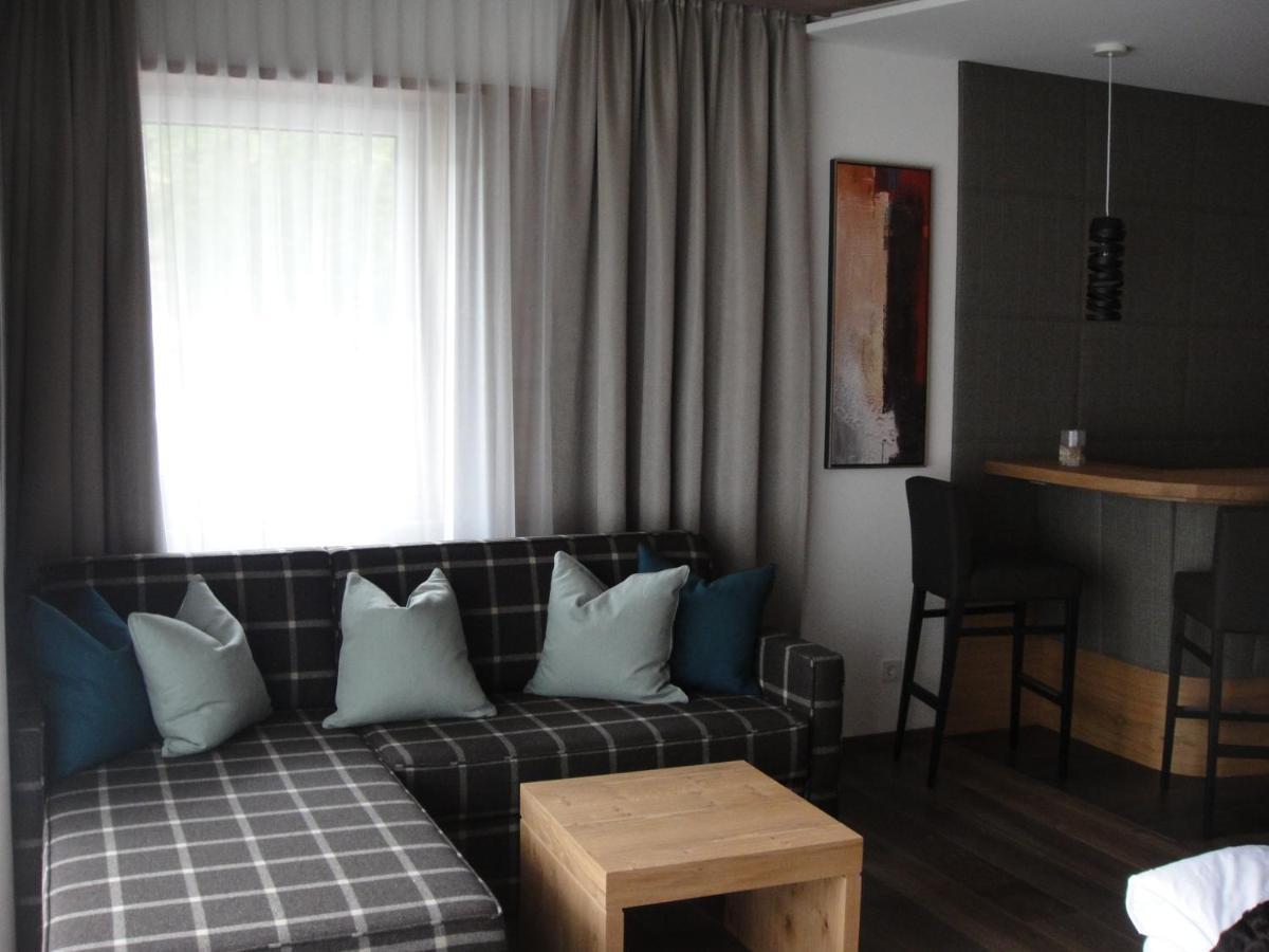 Haus Alt St. Anton Apartman Sankt Anton am Arlberg Kültér fotó